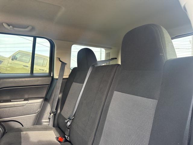 used 2015 Jeep Patriot car, priced at $5,000