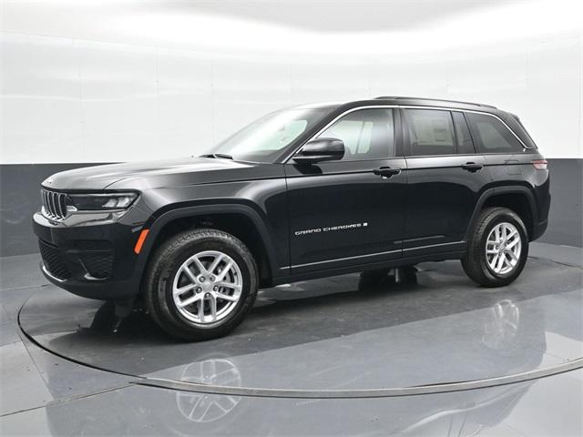 new 2025 Jeep Grand Cherokee car, priced at $34,698