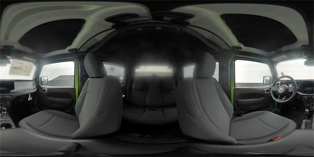 new 2025 Jeep Wrangler car