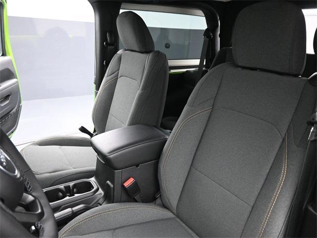 new 2025 Jeep Wrangler car