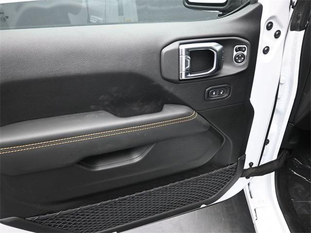 new 2025 Jeep Wrangler car, priced at $49,998