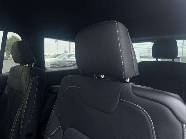 new 2025 Jeep Grand Cherokee L car, priced at $34,450