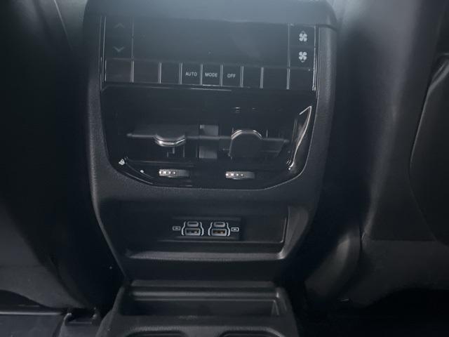 new 2025 Jeep Grand Cherokee L car, priced at $34,450