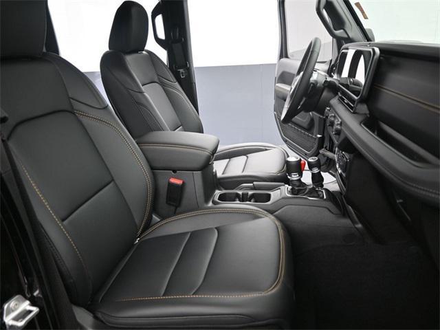new 2025 Jeep Wrangler car, priced at $51,383