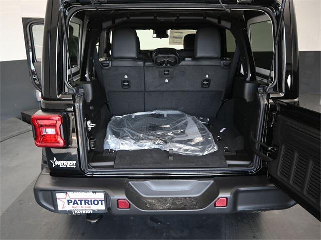 new 2025 Jeep Wrangler car, priced at $50,593