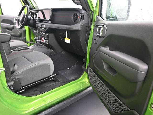 new 2025 Jeep Gladiator car, priced at $45,183