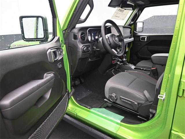 new 2025 Jeep Gladiator car, priced at $45,183