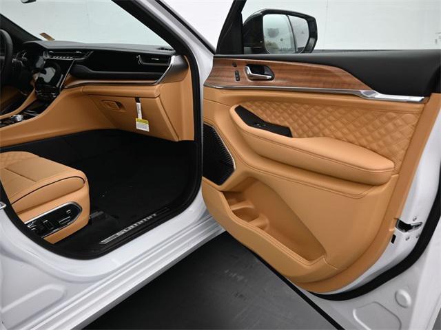 new 2025 Jeep Grand Cherokee L car, priced at $56,079