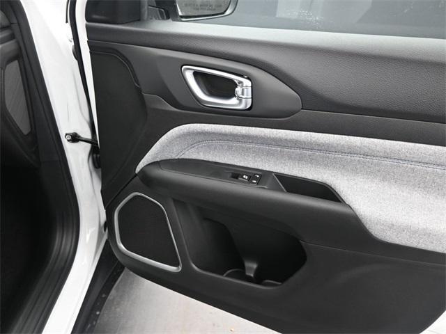 used 2025 Jeep Compass car, priced at $25,000
