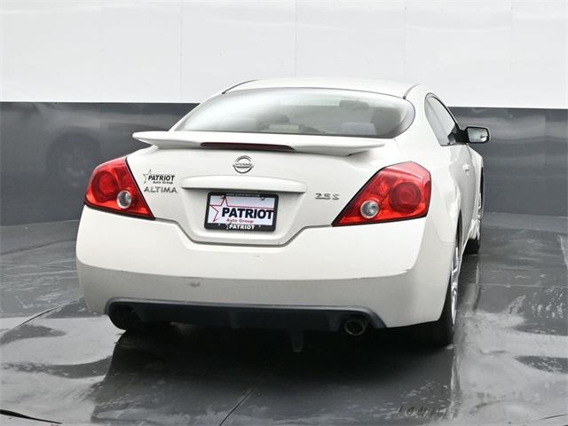 used 2008 Nissan Altima car, priced at $4,000