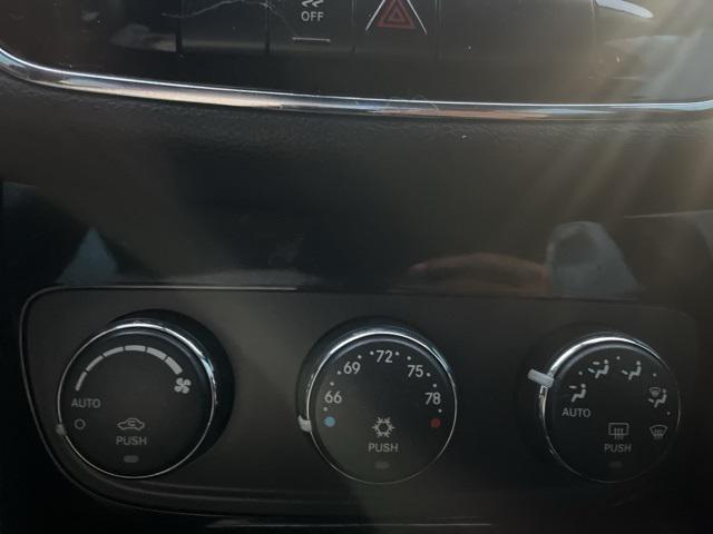 used 2013 Chrysler 200 car, priced at $5,555