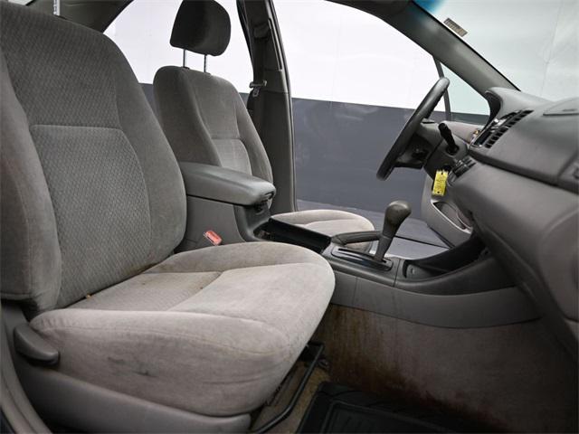 used 2004 Toyota Camry car, priced at $1,100