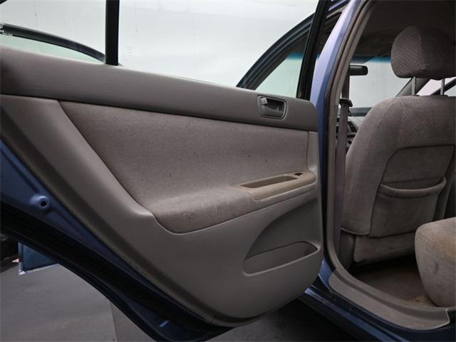 used 2004 Toyota Camry car, priced at $1,100