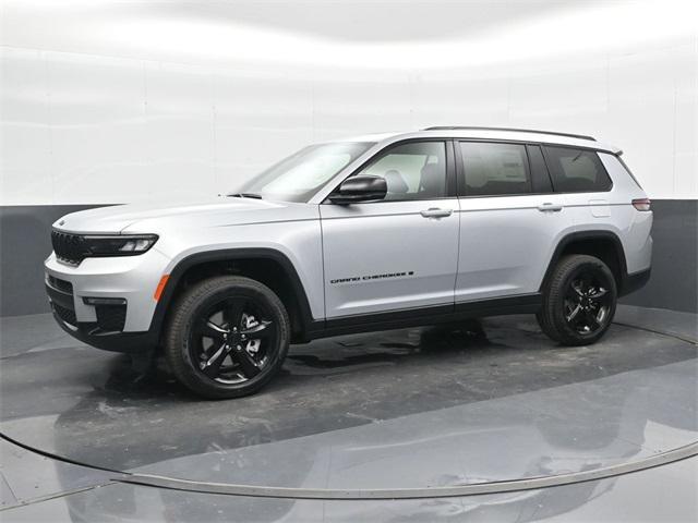 new 2025 Jeep Grand Cherokee L car, priced at $45,658