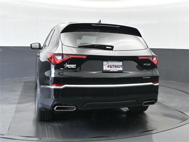 used 2022 Acura MDX car, priced at $32,000