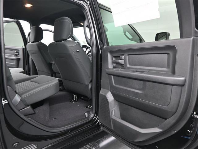 new 2025 Ram 2500 car, priced at $60,571