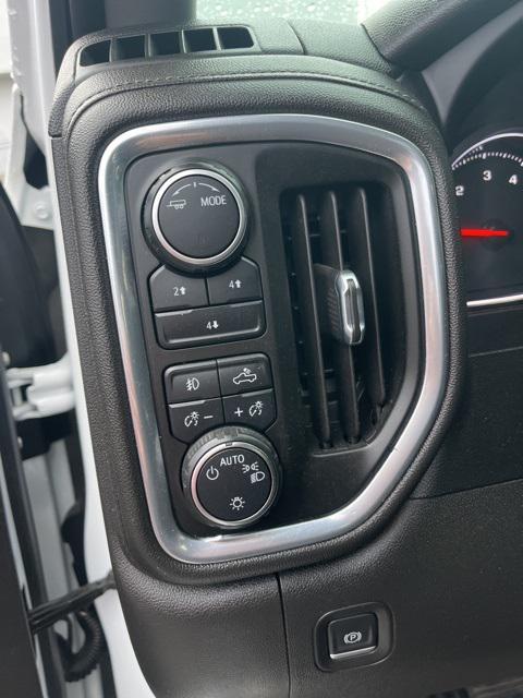 used 2022 Chevrolet Silverado 2500 car, priced at $40,000