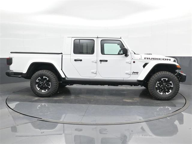 new 2024 Jeep Gladiator car, priced at $58,218