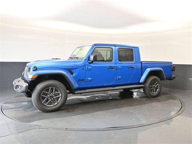 new 2025 Jeep Gladiator car, priced at $38,548