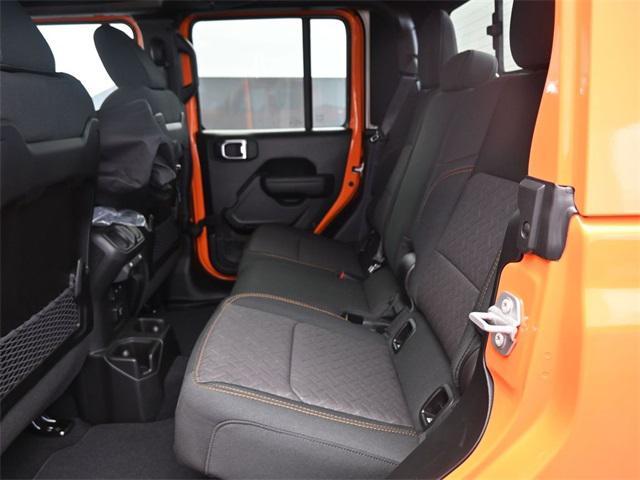 new 2025 Jeep Gladiator car, priced at $41,003