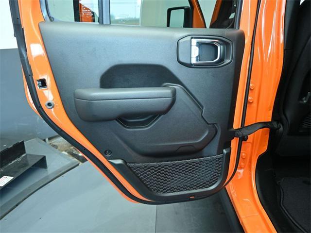 new 2025 Jeep Gladiator car, priced at $41,003