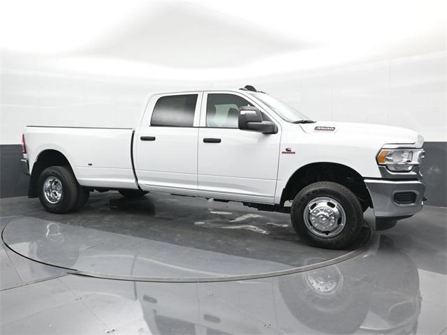 new 2024 Ram 3500 car, priced at $61,048