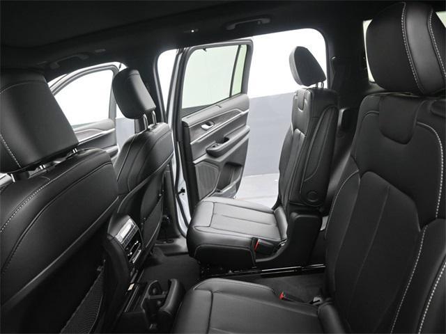 new 2025 Jeep Grand Cherokee L car, priced at $49,065