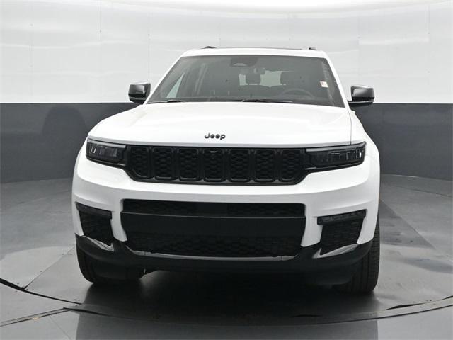 new 2025 Jeep Grand Cherokee L car, priced at $49,065