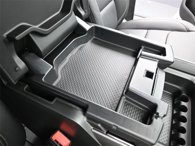new 2025 Ram 1500 car, priced at $57,589
