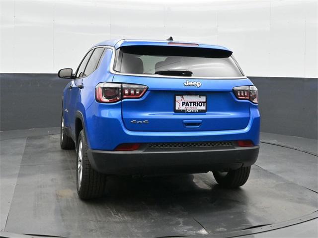 new 2025 Jeep Compass car, priced at $23,090