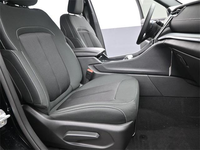 new 2025 Jeep Grand Cherokee car, priced at $32,125