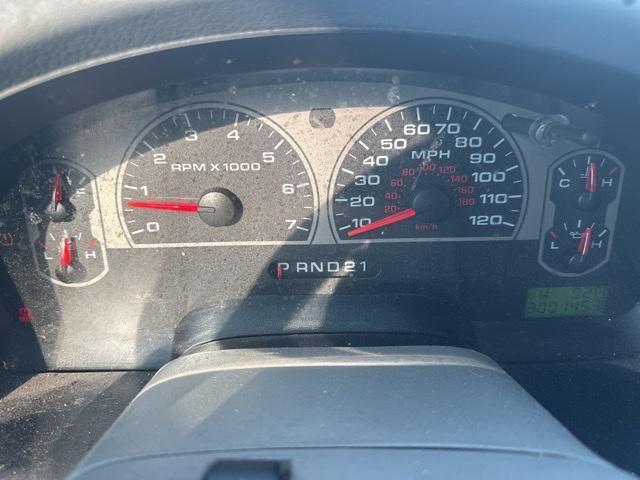 used 2007 Ford F-150 car, priced at $5,694