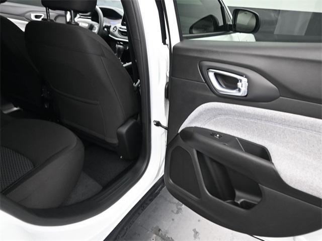 new 2025 Jeep Compass car, priced at $22,495