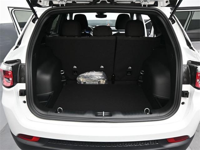 new 2025 Jeep Compass car, priced at $22,495