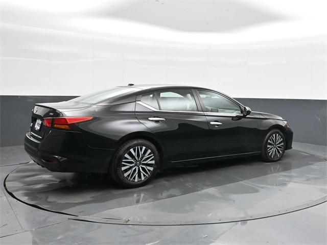 used 2023 Nissan Altima car, priced at $20,000