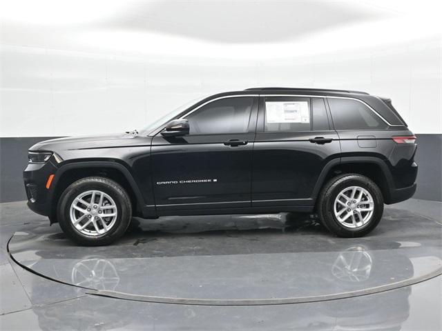 new 2025 Jeep Grand Cherokee car, priced at $35,698