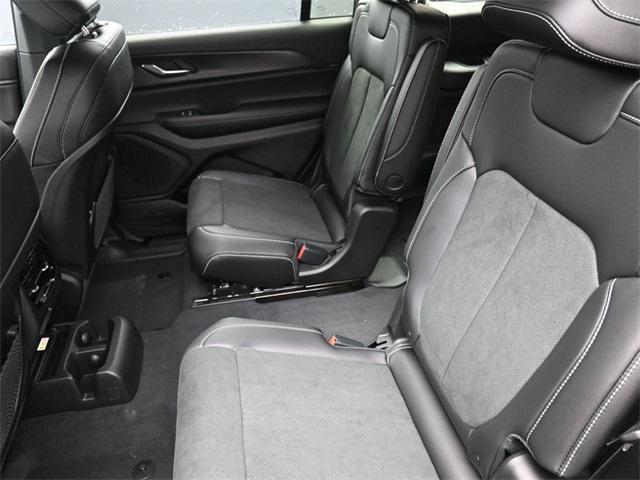 new 2025 Jeep Grand Cherokee L car, priced at $43,298