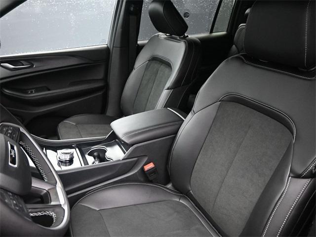 new 2025 Jeep Grand Cherokee L car, priced at $43,298