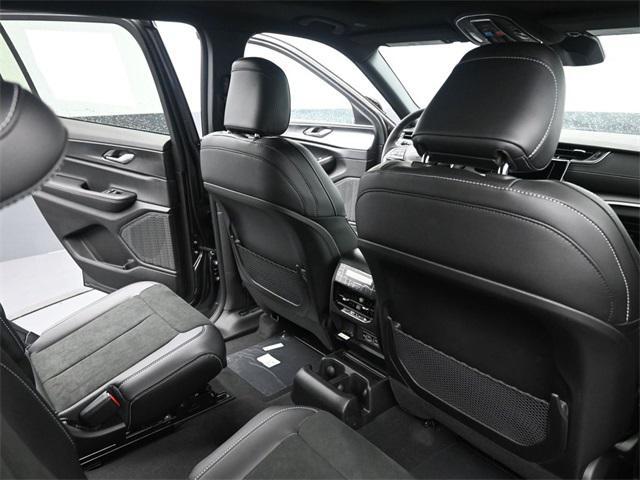 new 2025 Jeep Grand Cherokee L car, priced at $43,298