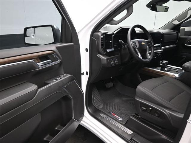 used 2024 Chevrolet Silverado 1500 car, priced at $48,977
