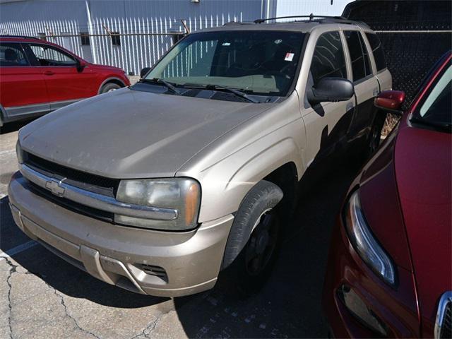 used 2004 Chevrolet TrailBlazer car, priced at $3,500