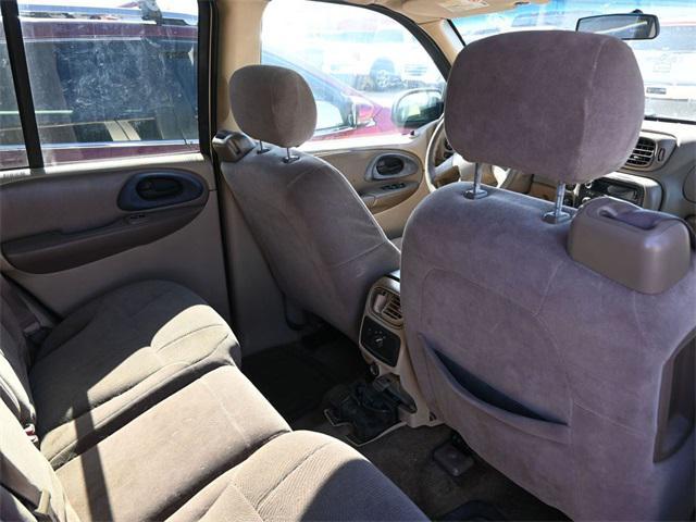 used 2004 Chevrolet TrailBlazer car, priced at $3,500