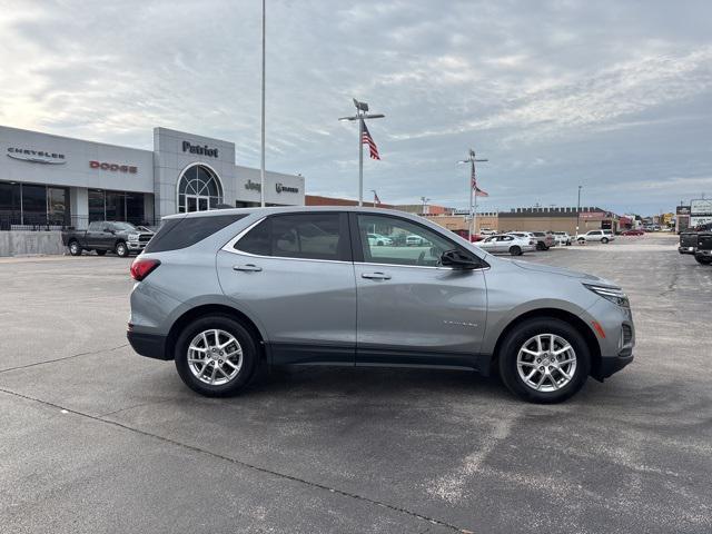 used 2024 Chevrolet Equinox car, priced at $22,700
