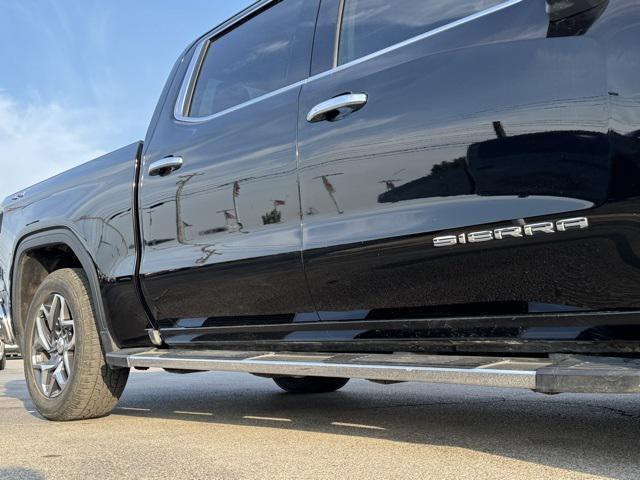 used 2022 GMC Sierra 1500 car, priced at $38,200