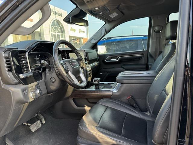 used 2022 GMC Sierra 1500 car, priced at $38,200