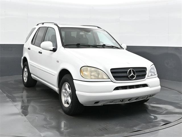 used 2001 Mercedes-Benz M-Class car, priced at $4,450