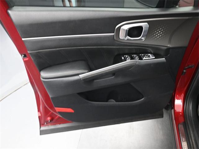 used 2022 Kia Sorento car, priced at $31,900
