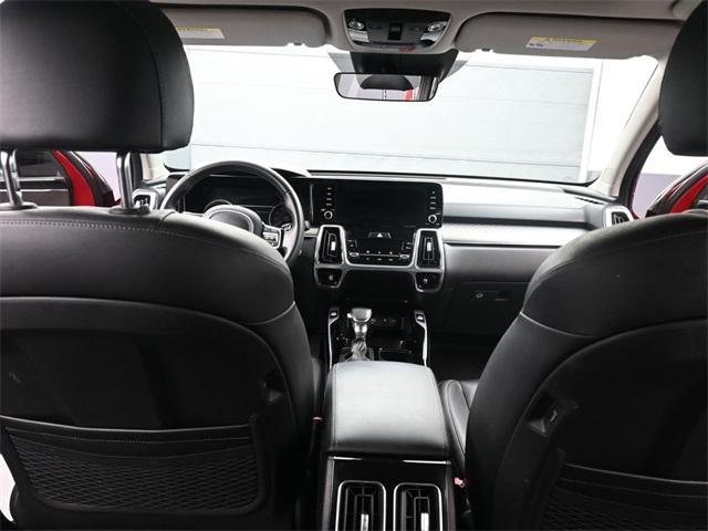used 2022 Kia Sorento car, priced at $31,900
