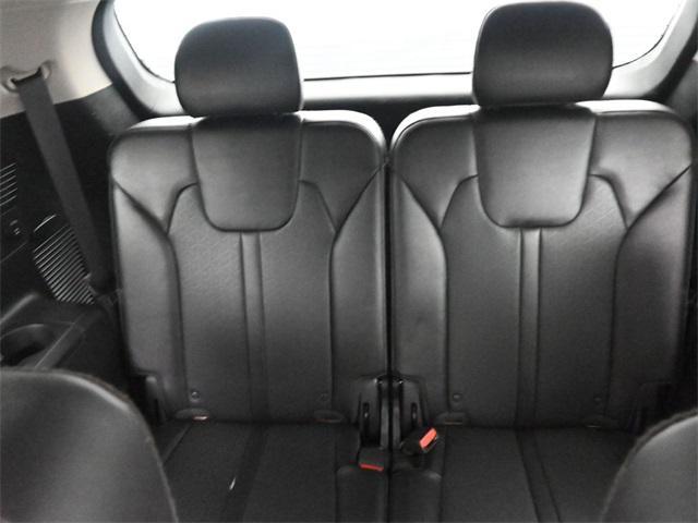 used 2022 Kia Sorento car, priced at $31,900
