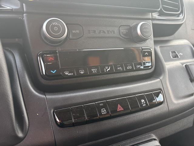 new 2025 Ram ProMaster 2500 car, priced at $45,643